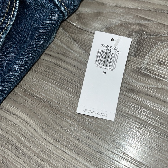 Old Navy Denim Midi Button-Front Skirt - Picture 2 of 3